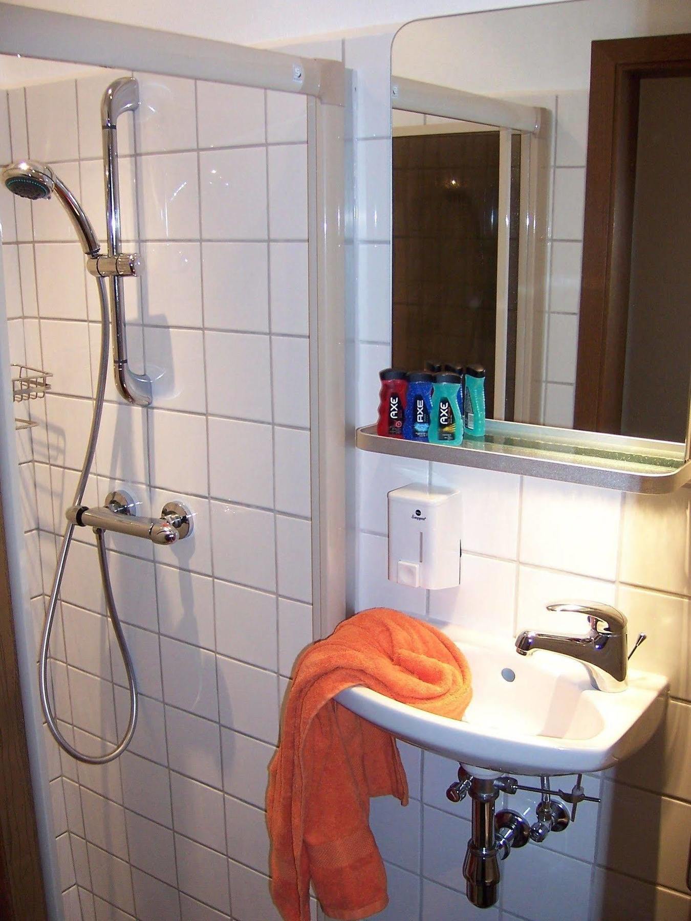 Darz Gastezimmer Hamburg Eksteriør bilde